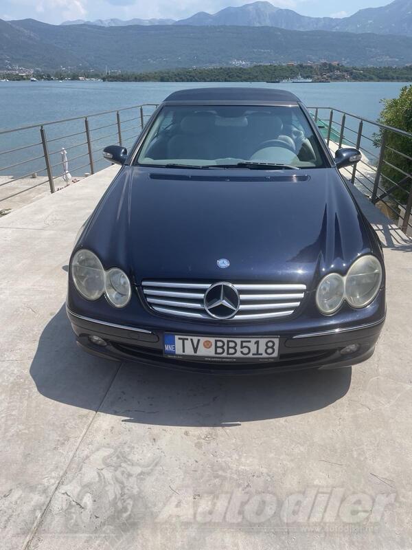 Mercedes Benz - CLK 320 - 320