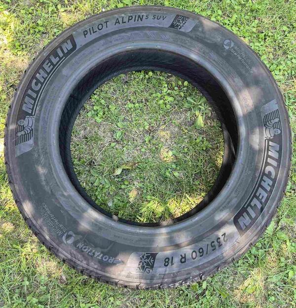 Michelin - 235/60 R18 - Zimska guma
