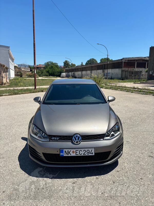 Volkswagen - Golf 7 - 2.0 tdi