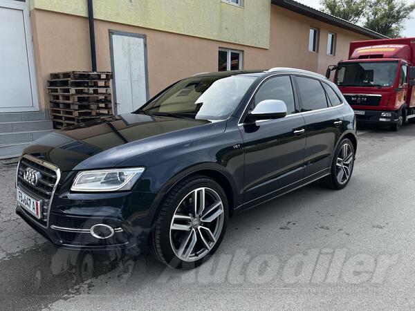 Audi - SQ5 - 3.0