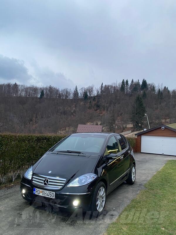 Mercedes Benz - A 180 - 2.0