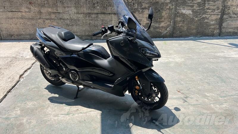 Yamaha - T-Max