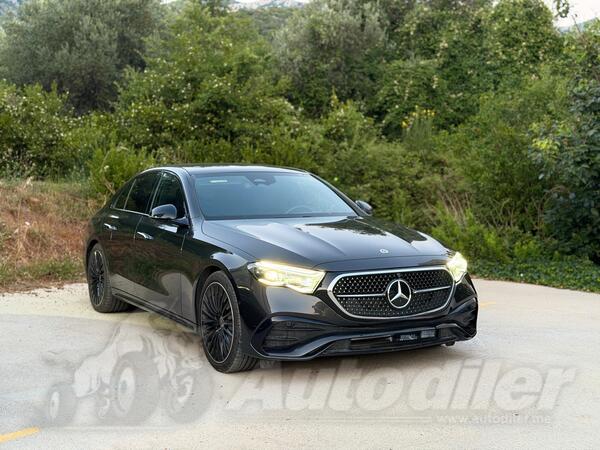 Mercedes Benz - E 220 - 220