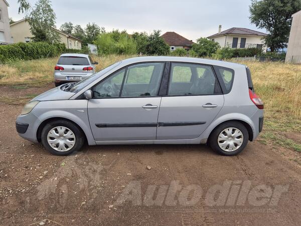 Renault - Scenic - 1500