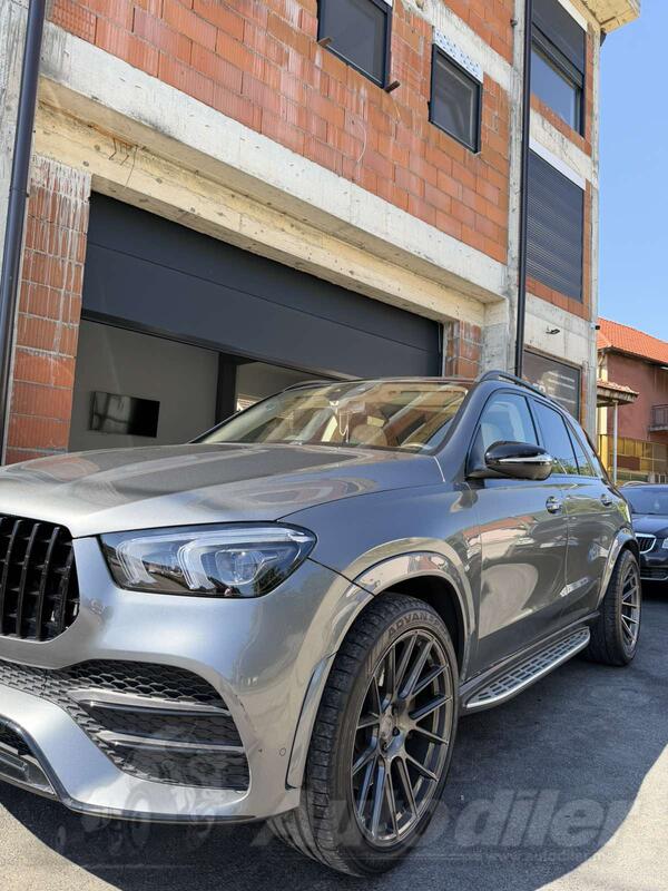 Mercedes Benz - GLE 300 - 2.0