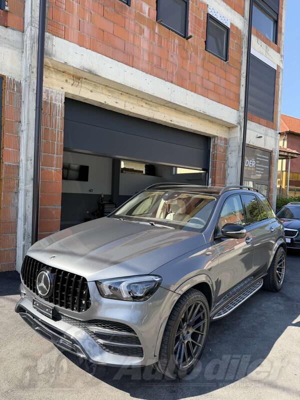 Mercedes Benz - GLE 300 - 2.0
