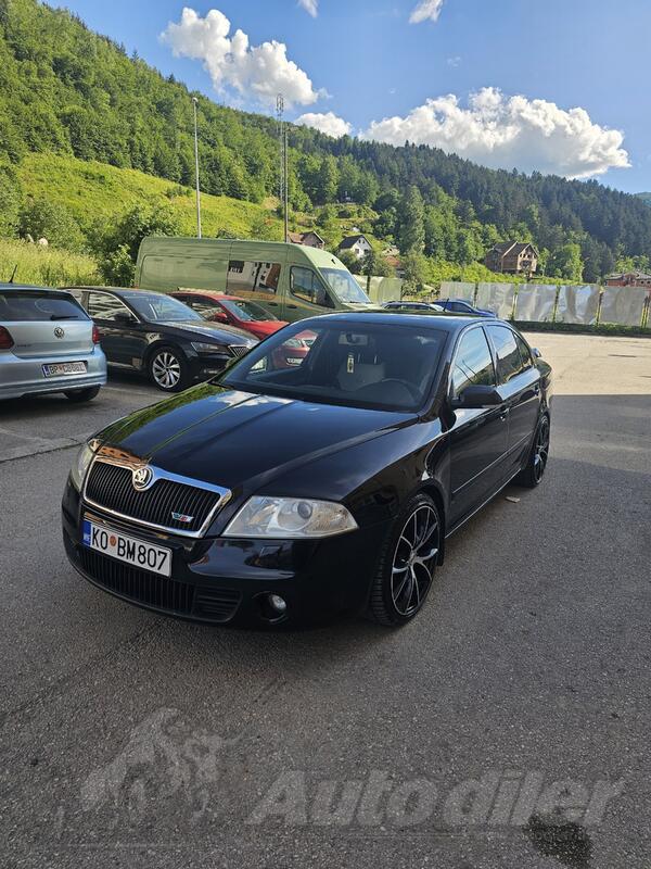 Škoda - Octavia - 2.0 TFSI