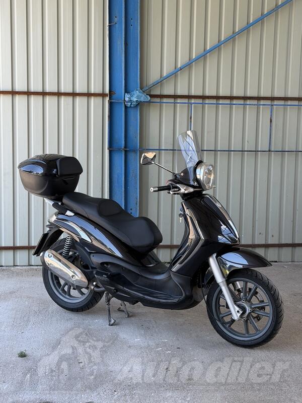 Piaggio - Beverly