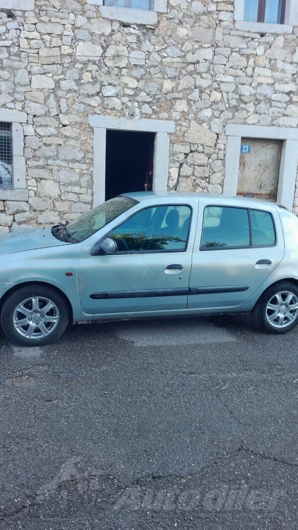Renault - Clio - 1.5 dci
