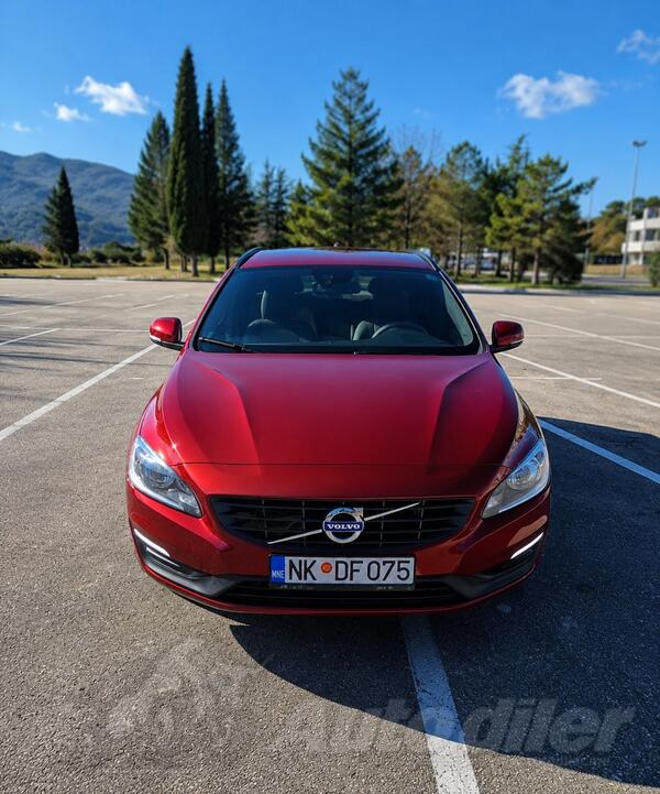 Volvo - V60 - V2