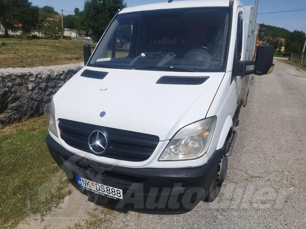 Mercedes Benz - Sprinter W906