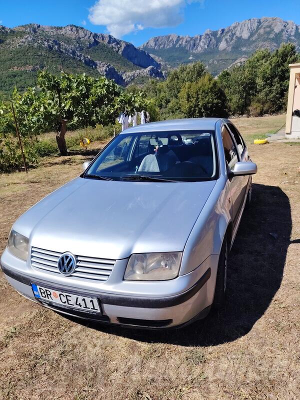 Volkswagen - Bora - 1.9 TDI
