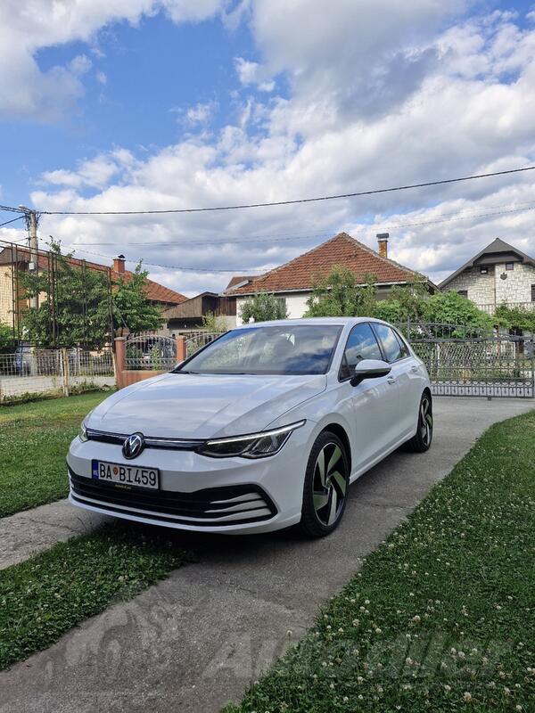 Volkswagen - Golf 8 - 2.0