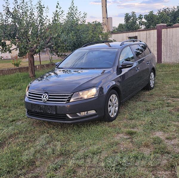 Volkswagen - Passat - 7 bluemotion Steel Gray
