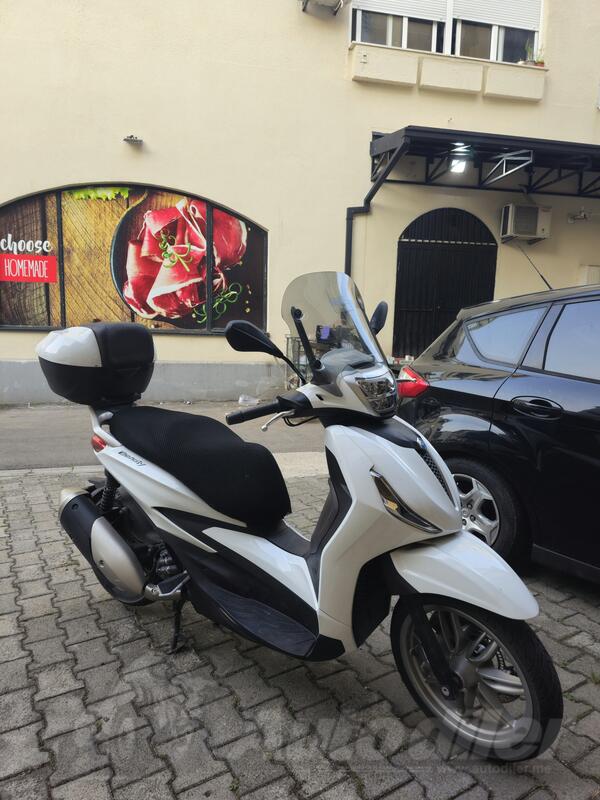 Piaggio - Beverly