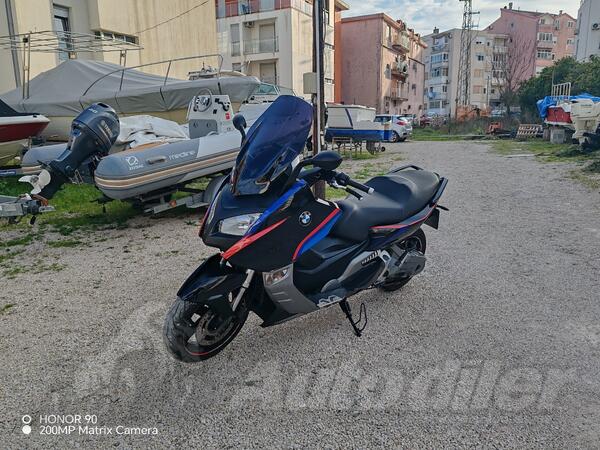 BMW - C 6000