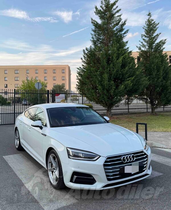 Audi - A5 - 2.0 spotbek