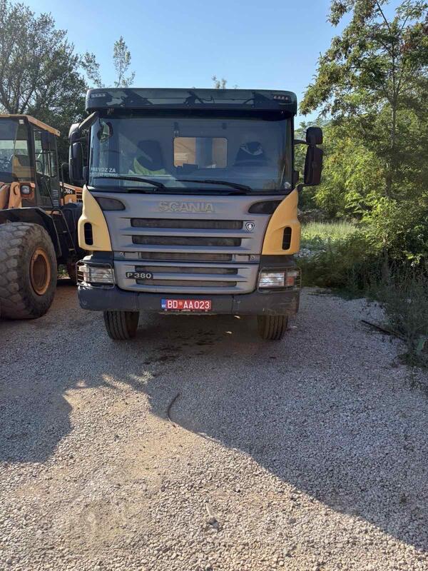 Scania - P380