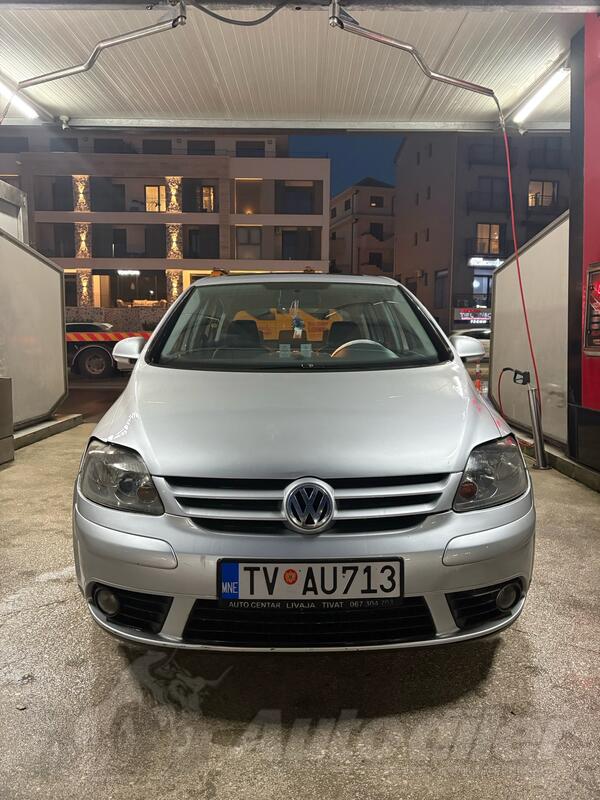 Volkswagen - Golf 5 - 1.9