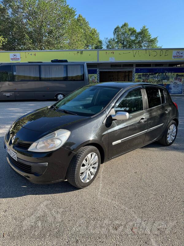 Renault - Clio - 1.5dci