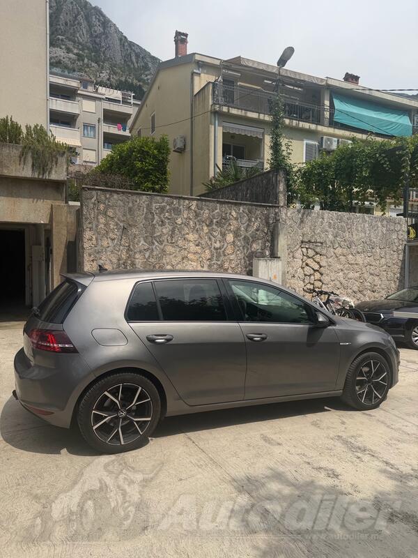 Volkswagen - Golf 7 - 1.6 Tdi