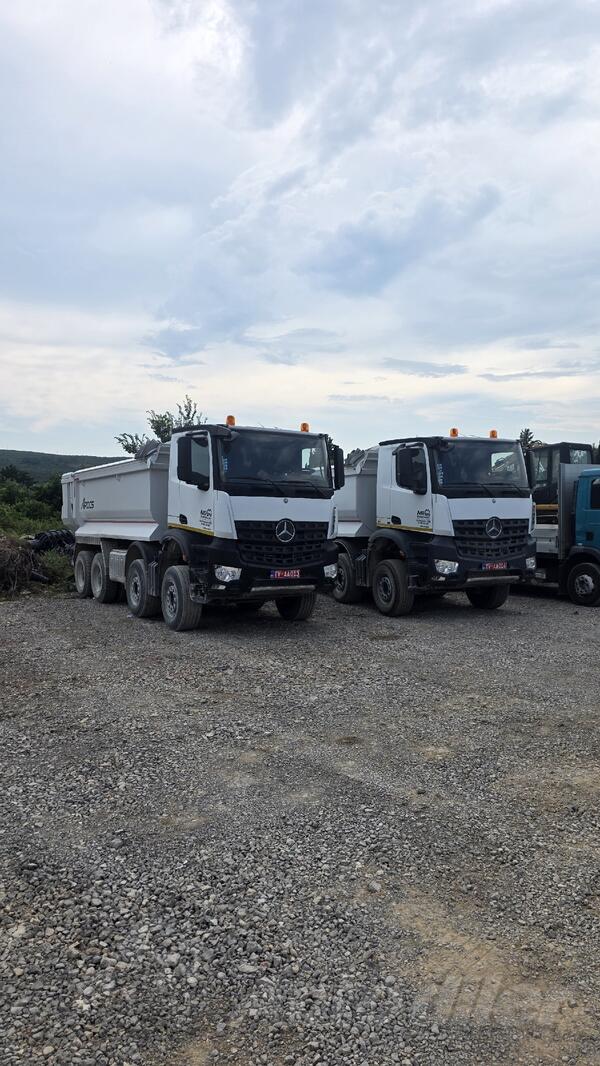 Mercedes Benz - Arocs