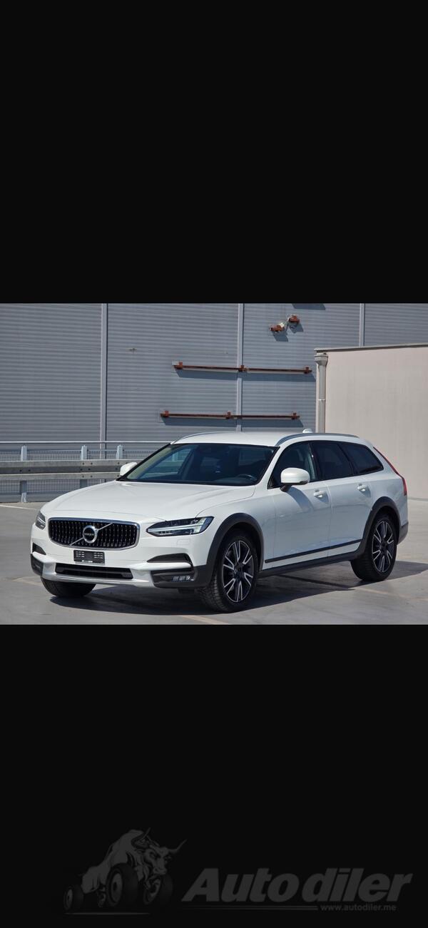 Volvo - V90 Cross Country - 5D AW