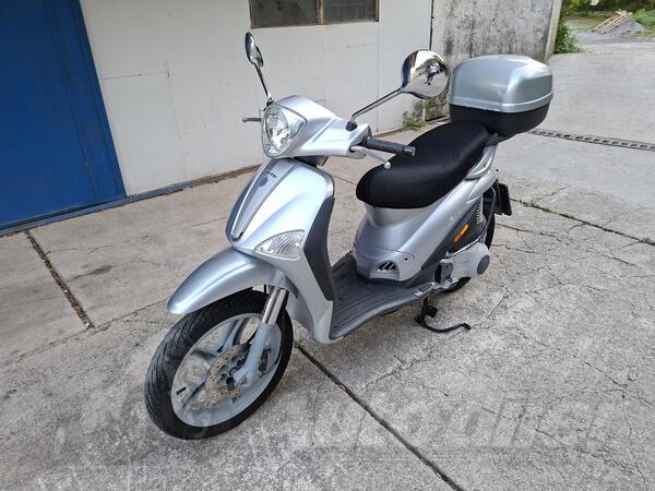 Piaggio - liberty