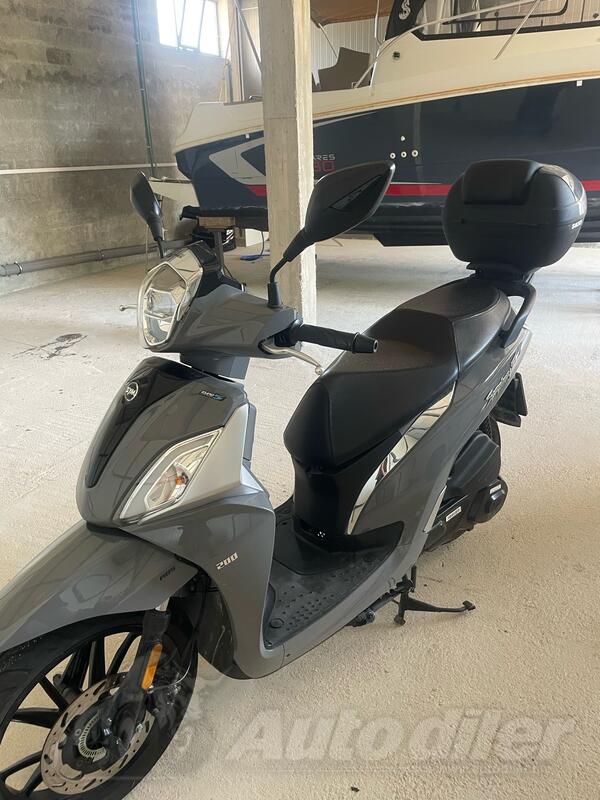 SYM - Symphony ST200i