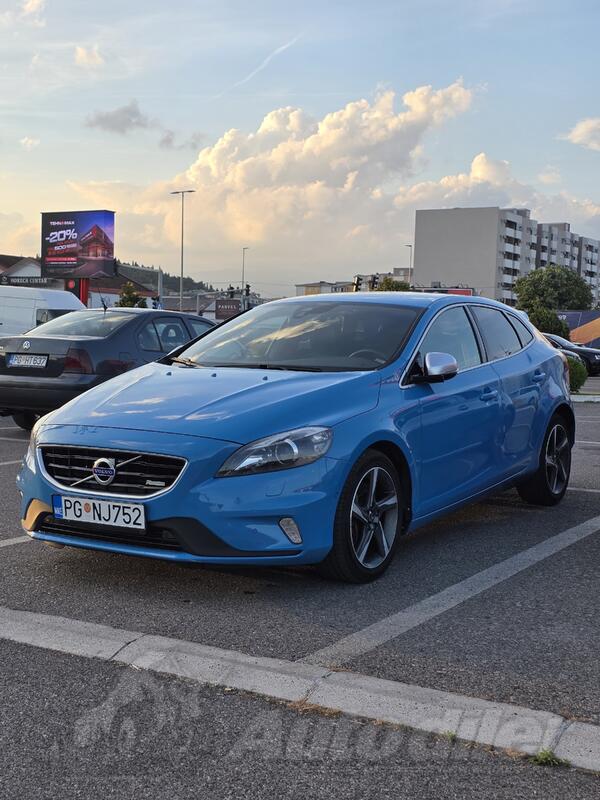 Volvo - V40 - D3
