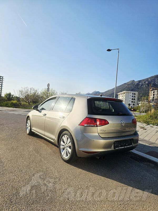Volkswagen - Golf 7 - 2.0