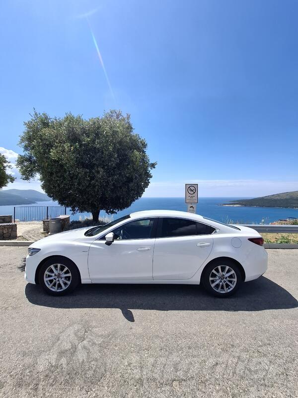 Mazda - 6 - 2.2