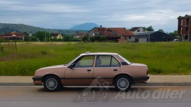 Opel - Ascona - 1.6