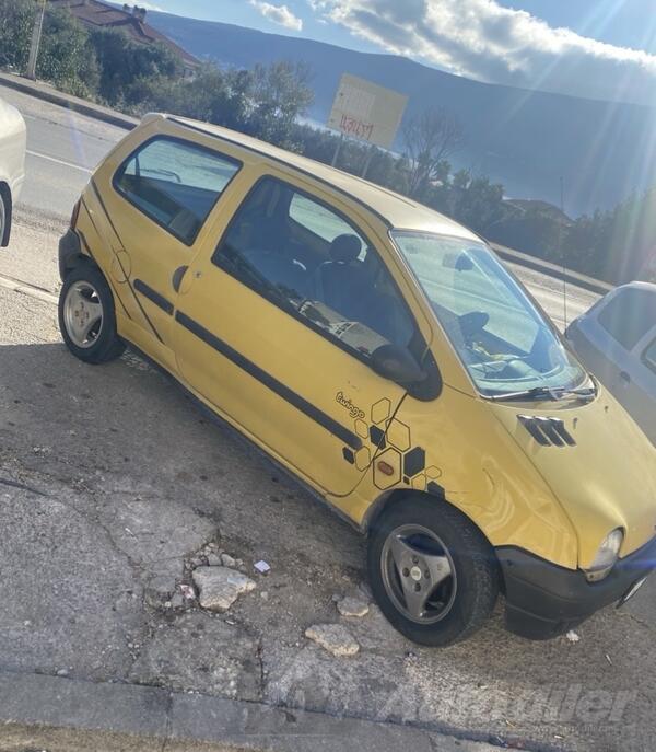 Renault - Twingo - 1.2 Benz.