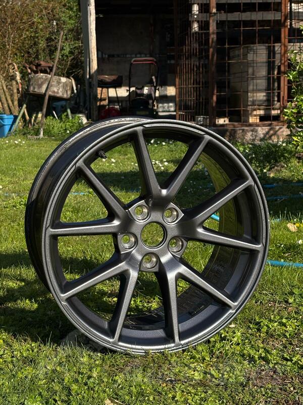 Fabričke - tesla - Aluminijum felne