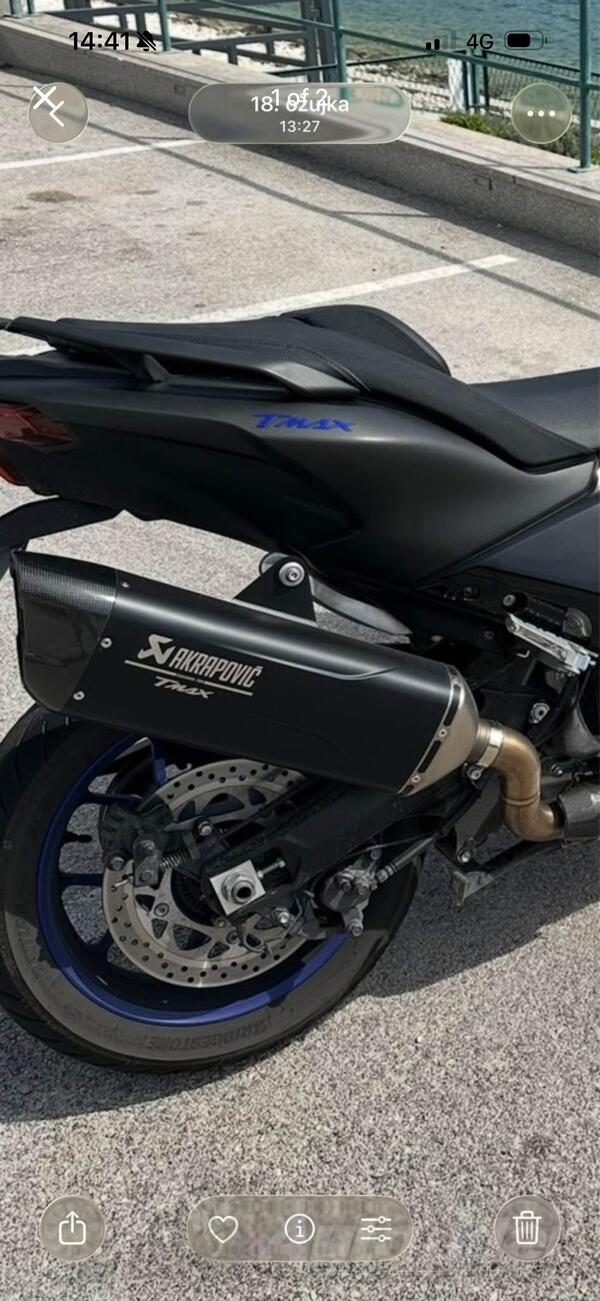 Yamaha - T max 560  -Akrapovic