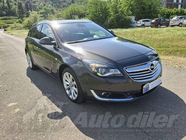 Opel - Insignia - 2.0 cdti