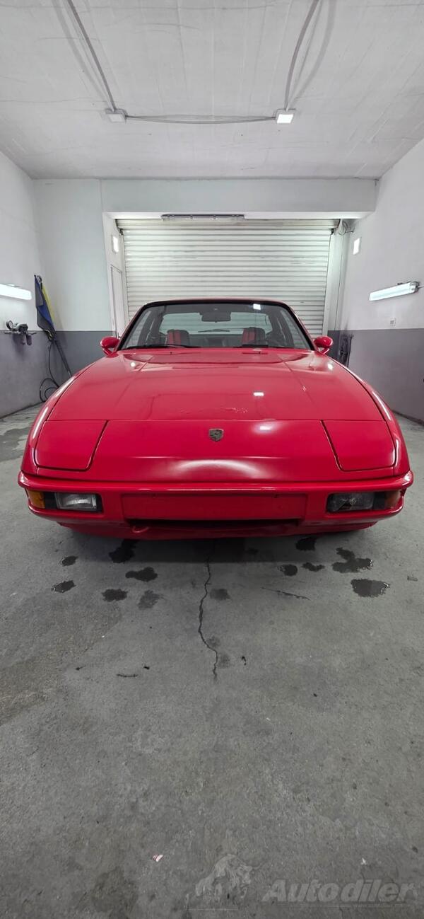 Porsche - 924 - 2.0