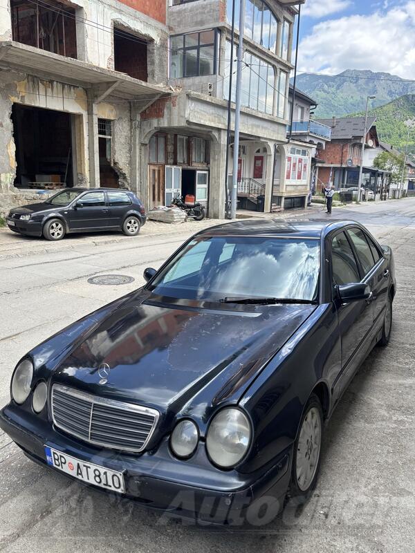 Mercedes Benz - E 220 - 2.2