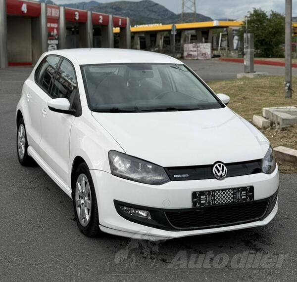 Volkswagen - Polo - 1.2 Blumution