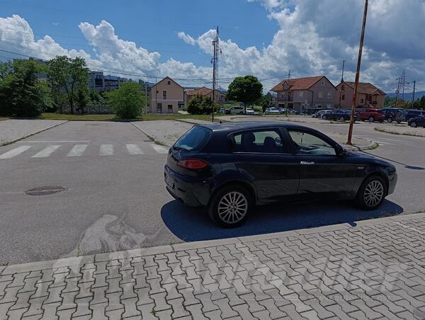 Alfa Romeo - 147 - 1.9jtd