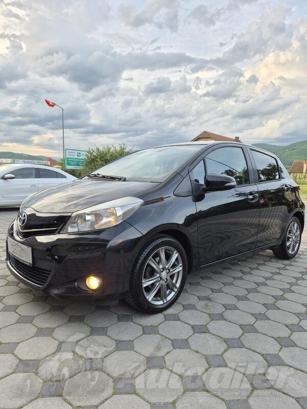 Toyota - Yaris - 1.4 d4d 2012