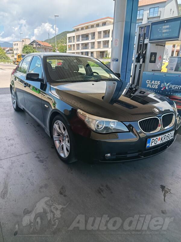 BMW - 520