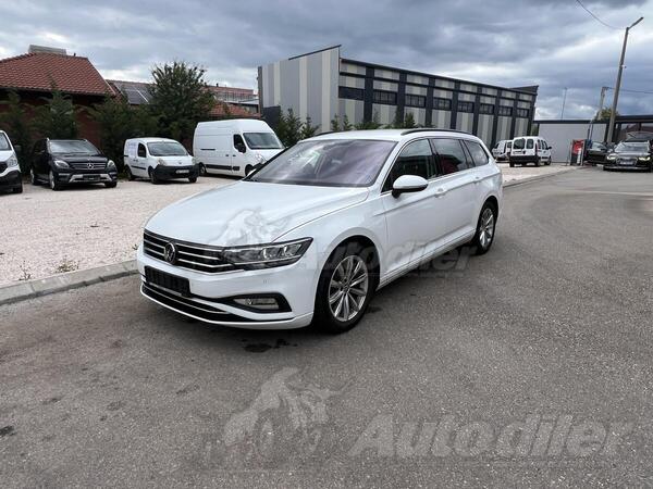 Volkswagen - Passat - 4x4-DSG Business variant