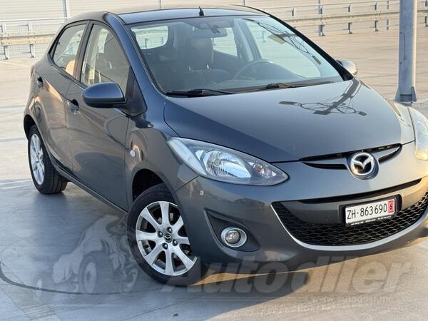 Mazda - 2 - 1.3 Benzin