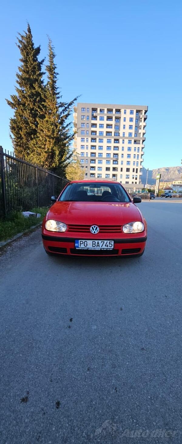 Volkswagen - Golf 4 - 1.9