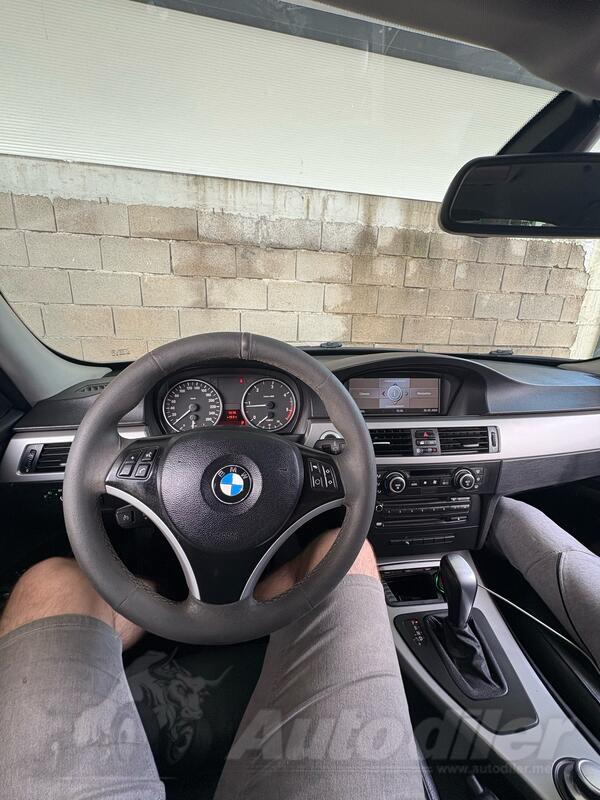 BMW - 320 - 2.0