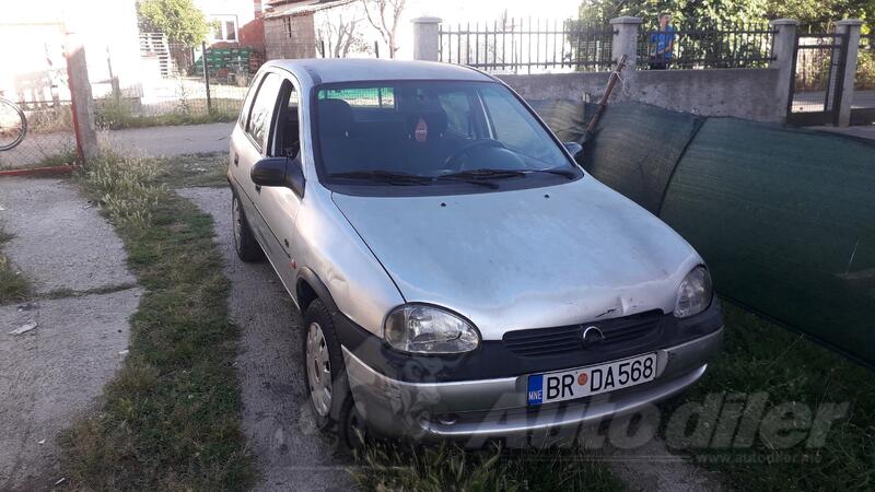 Opel - Corsa - 1.1