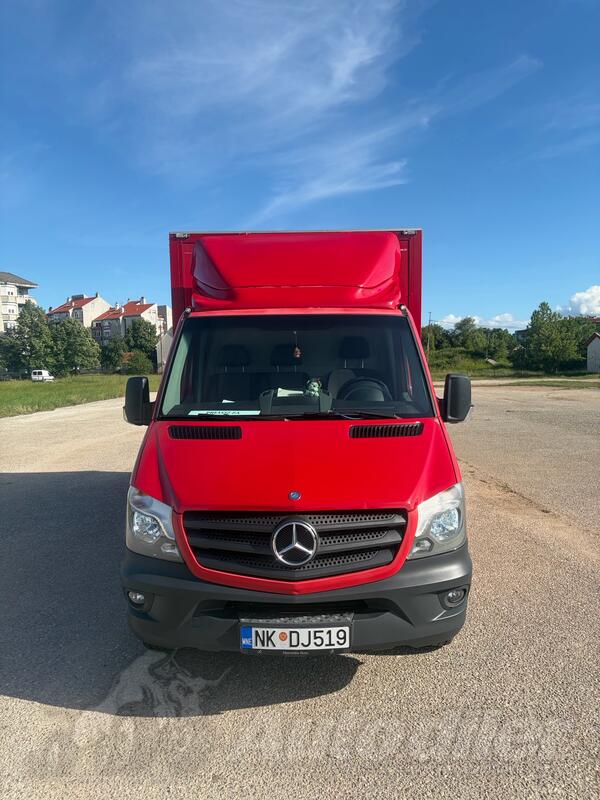 Mercedes Benz - Sprinter 516