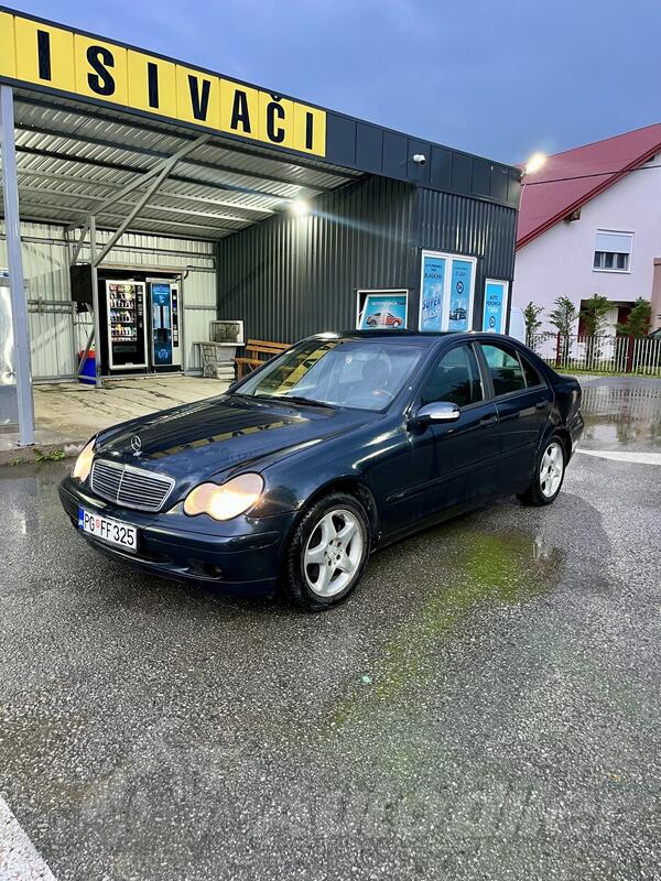 Mercedes Benz - C 200 - 2.2cdi